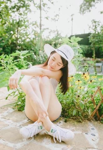 深宫谜案！暗卫与王爷的权谋斗争究竟藏着多少秘密？